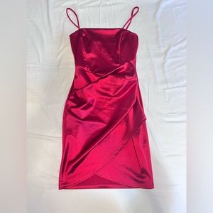 WINDSOR! Women’s Silk shiny red mini dress